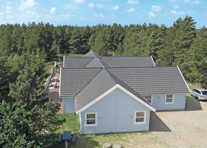 Pet Friendly In With Kitchen Rømø